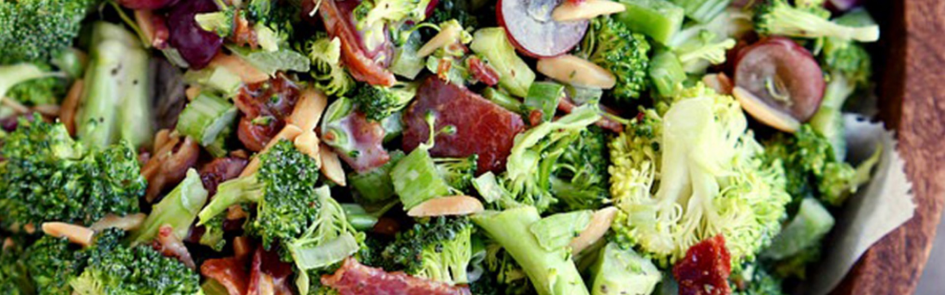 Best ever broccoli salad banner 2